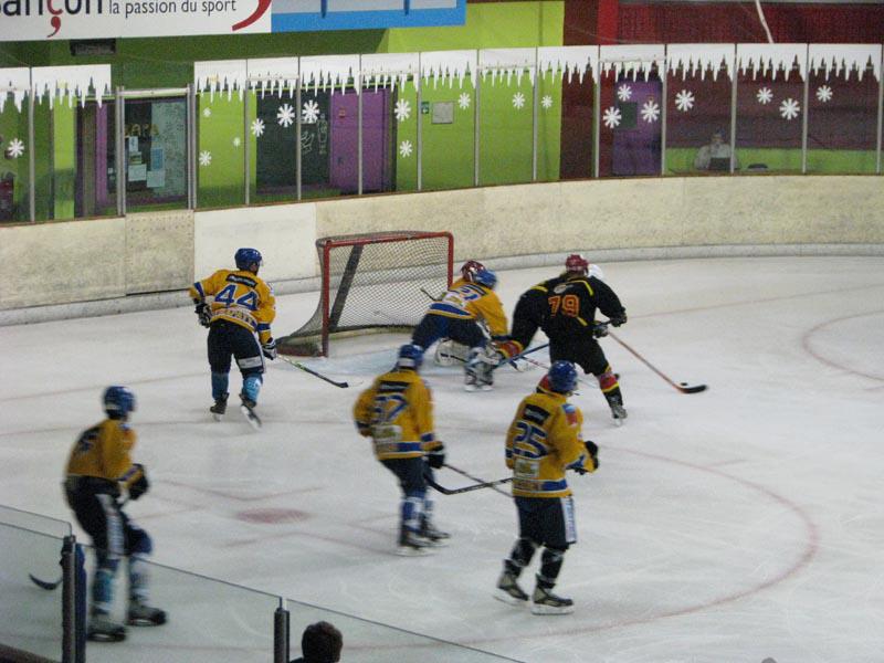 Besançon 6 - 2 Dijon II