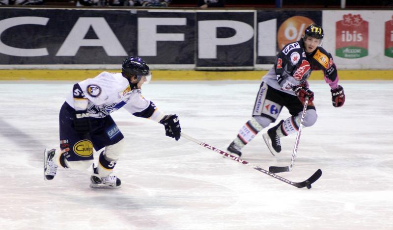 Amiens  2 - 3 Chamonix 