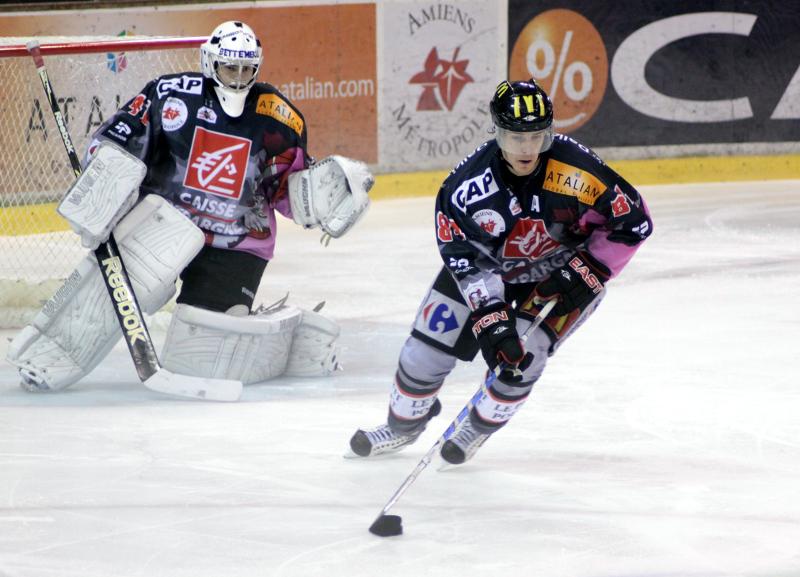 Amiens  2 - 3 Chamonix 