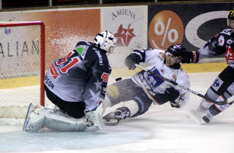 Amiens  2 - 3 Chamonix 