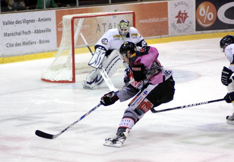 Amiens  2 - 3 Chamonix 