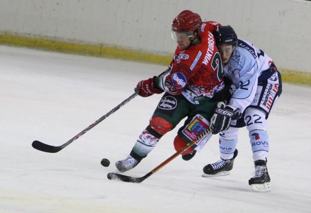 Photo hockey match Mont-Blanc - Angers  le 09/10/2010