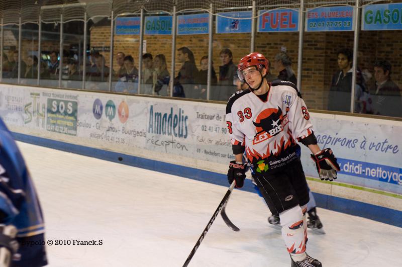 Angers  4 - 1 Neuilly/Marne