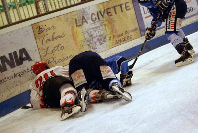 Photo hockey match Angers  - Neuilly/Marne le 12/10/2010