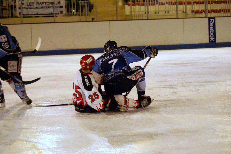 Angers  4 - 1 Neuilly/Marne