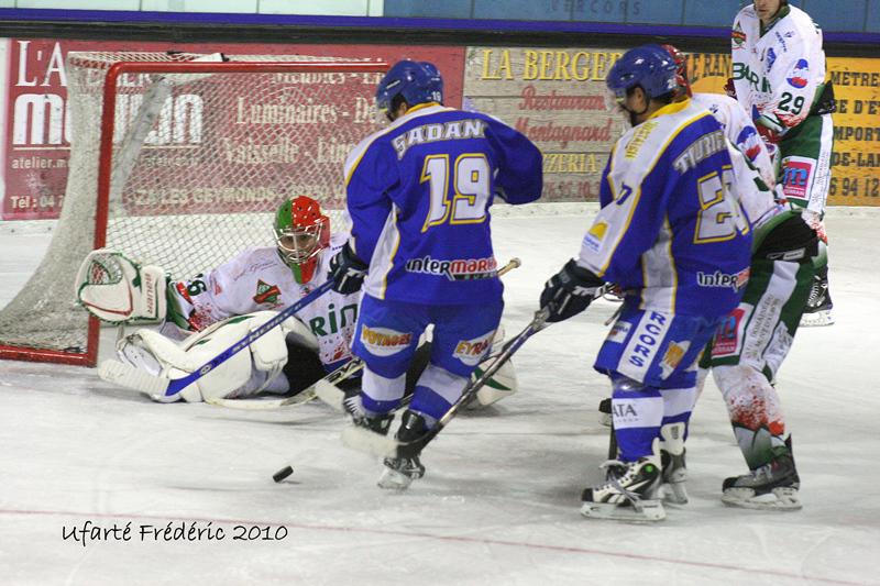 Villard-de-Lans 9 - 5 Mont-Blanc