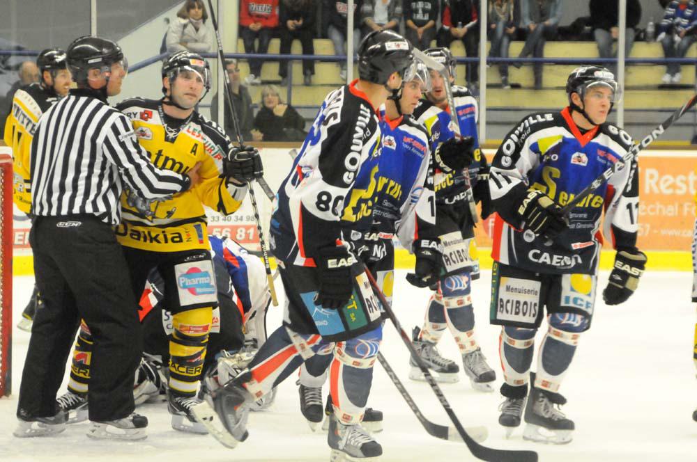 Caen  1 - 4 Rouen