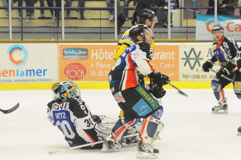 Caen  1 - 4 Rouen