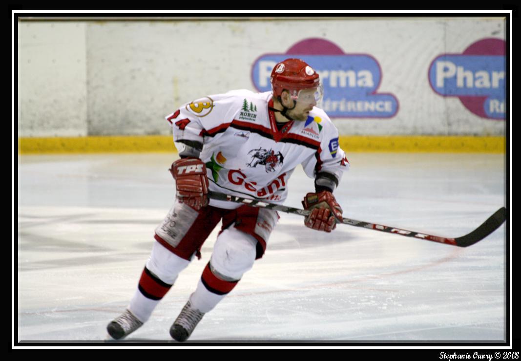 Rouen 7 - 3 Briançon 