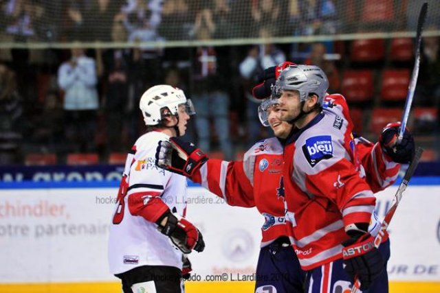 Photo hockey match Grenoble  - Briançon  le 12/10/2010