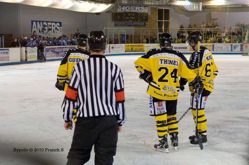 Angers  5 - 1 Rouen