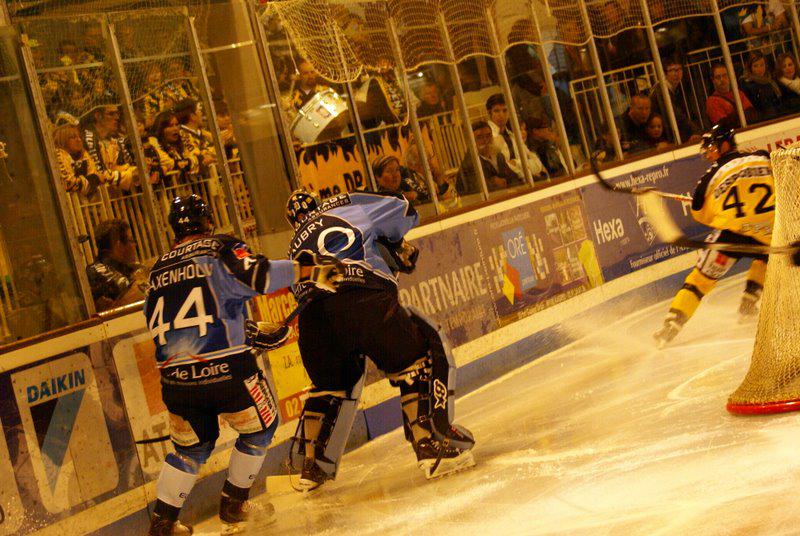 Angers  5 - 1 Rouen