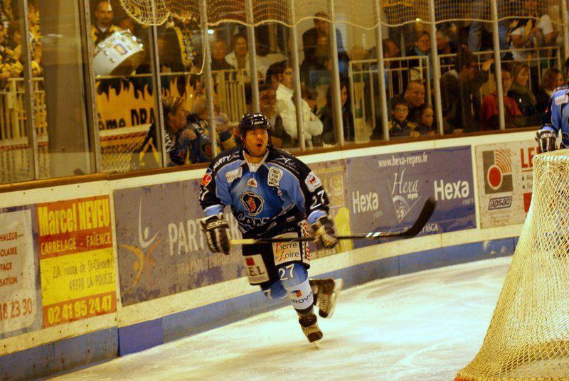 Angers  5 - 1 Rouen