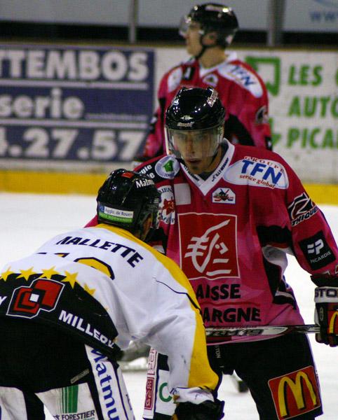 Amiens  3 - 5 Rouen