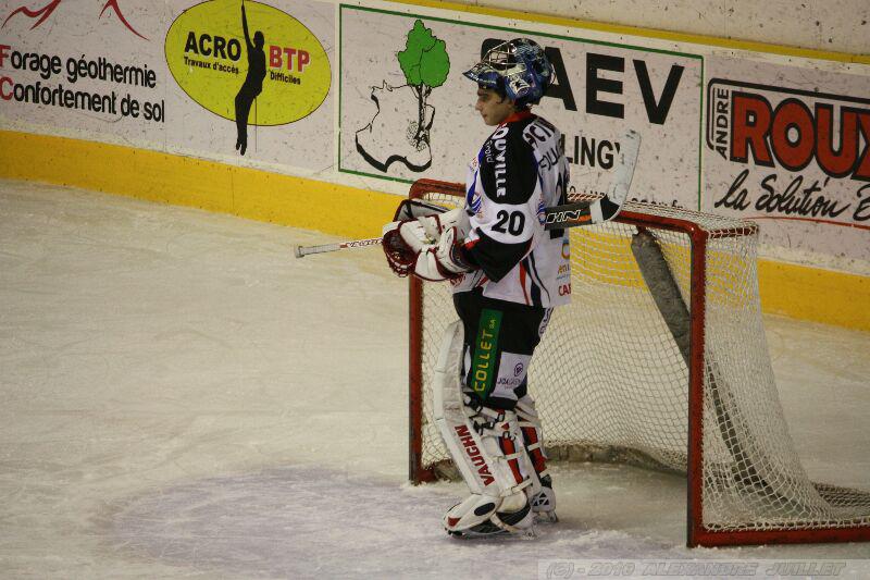 Chamonix  4 - 1 Caen 