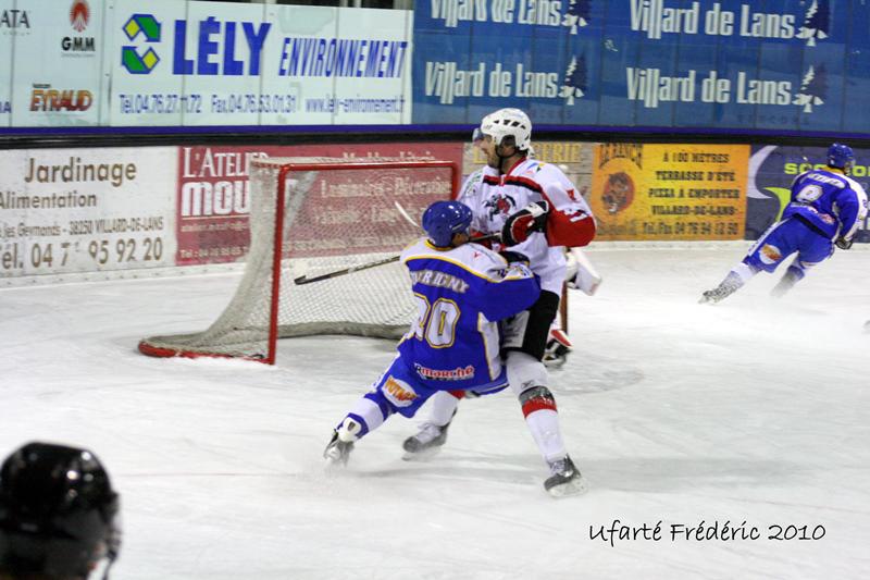 Villard-de-Lans 2 - 10 Briançon 