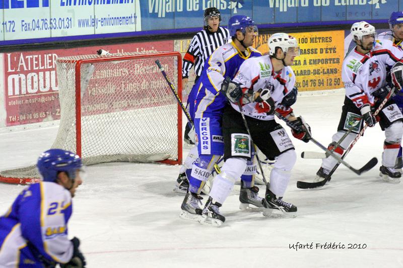 Villard-de-Lans 2 - 10 Briançon 