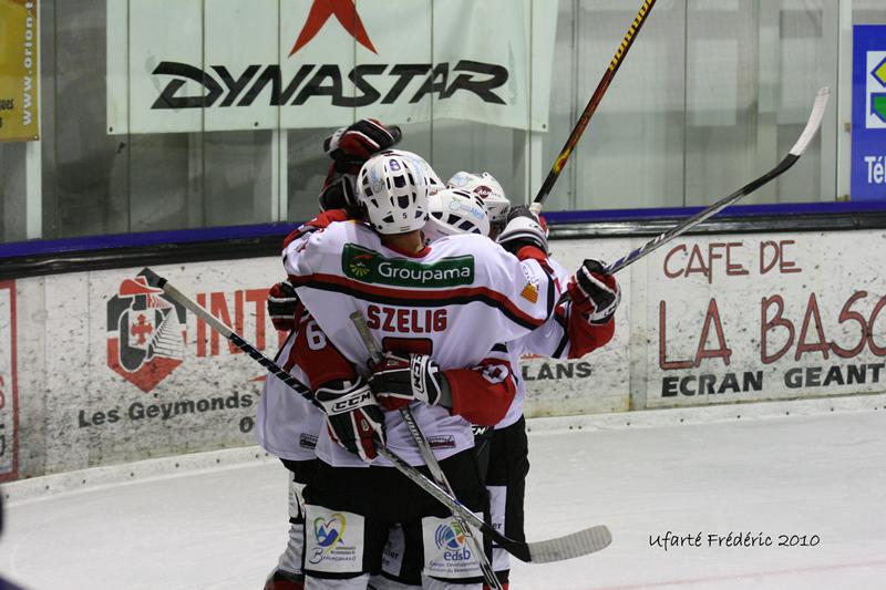 Villard-de-Lans 2 - 10 Briançon 