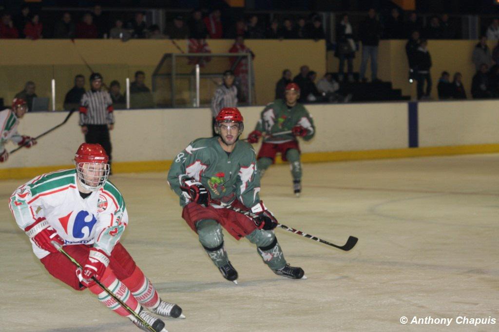 Cergy-Pontoise 7 - 5 Courbevoie 