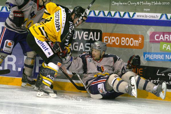 Rouen 8 - 1 Grenoble 