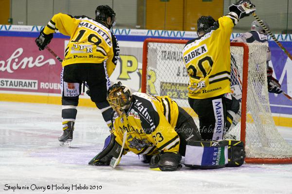 Rouen 8 - 1 Grenoble 