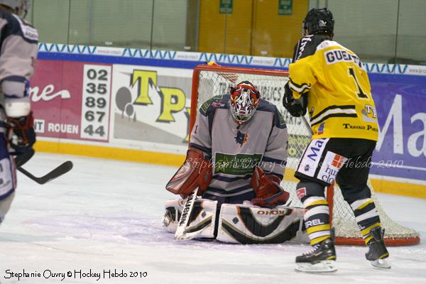 Rouen 8 - 1 Grenoble 