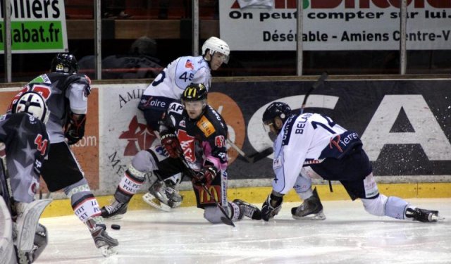 Photo hockey match Amiens  - Angers  le 23/10/2010