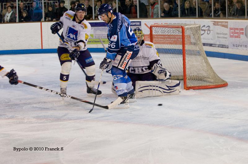 Angers  1 - 0 Chamonix 