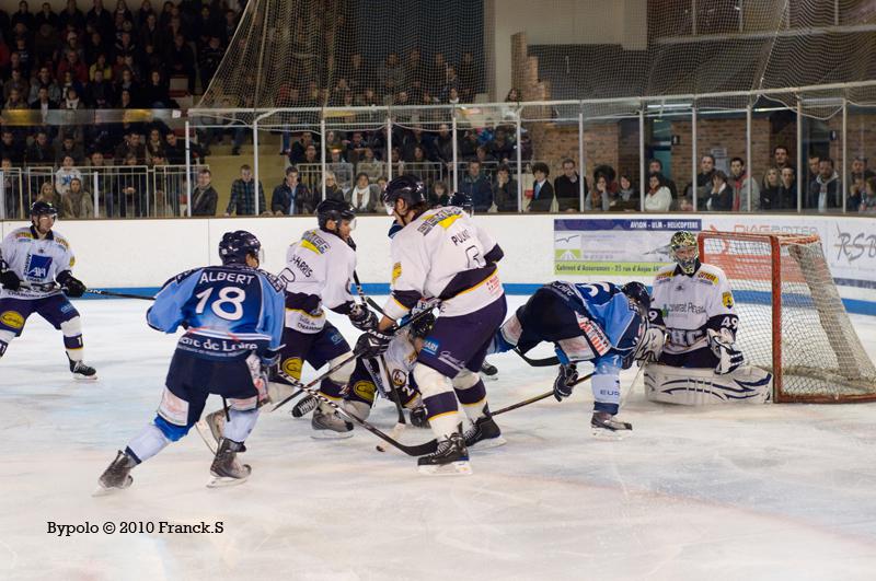 Angers  1 - 0 Chamonix 