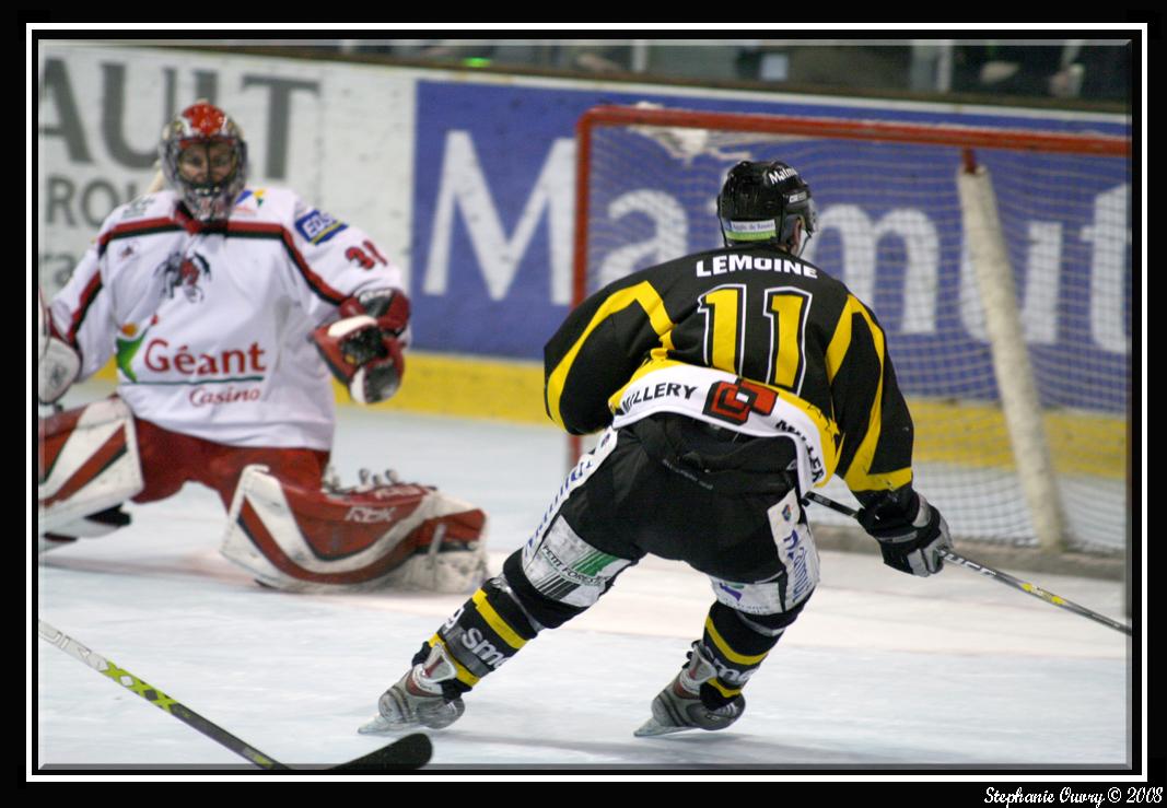 Rouen 7 - 3 Briançon 