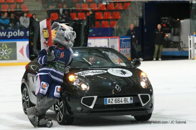 Photo hockey match Grenoble  - Caen  le 30/10/2010