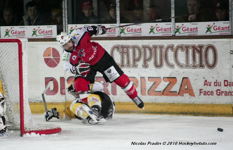 Briançon  3 - 2 Strasbourg 