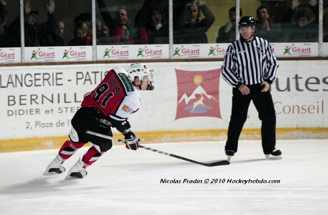 Photo hockey match Briançon  - Strasbourg  le 30/10/2010