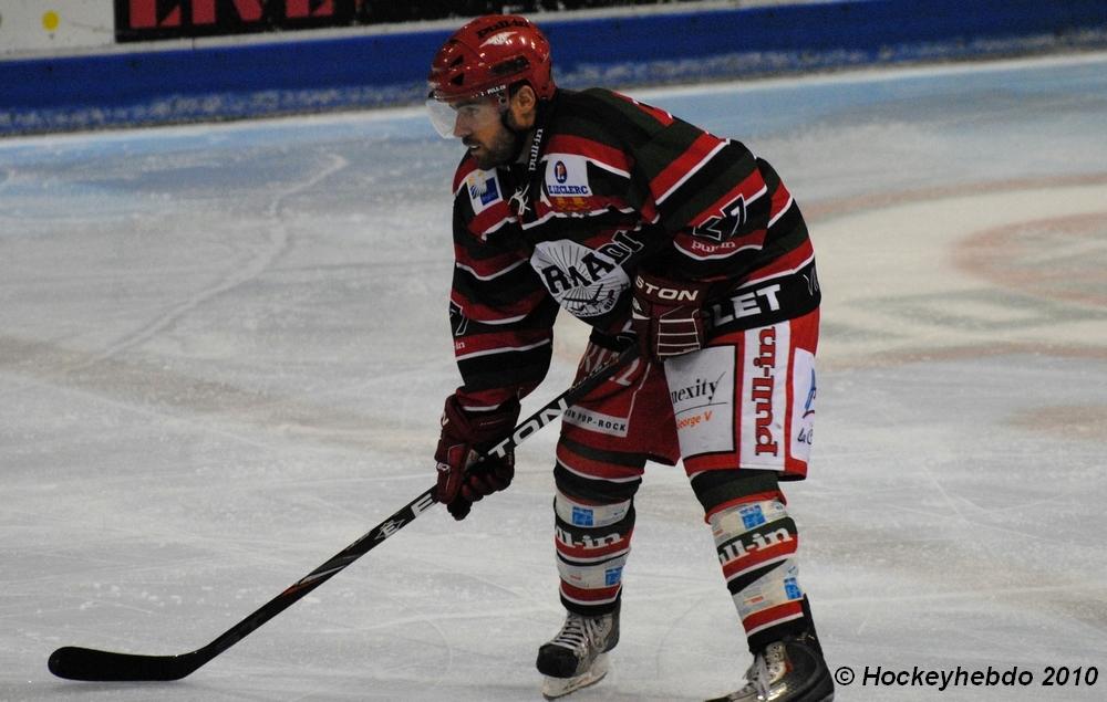 Anglet 6 - 7 Reims
