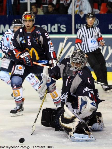 Grenoble  5 - 4 Angers 