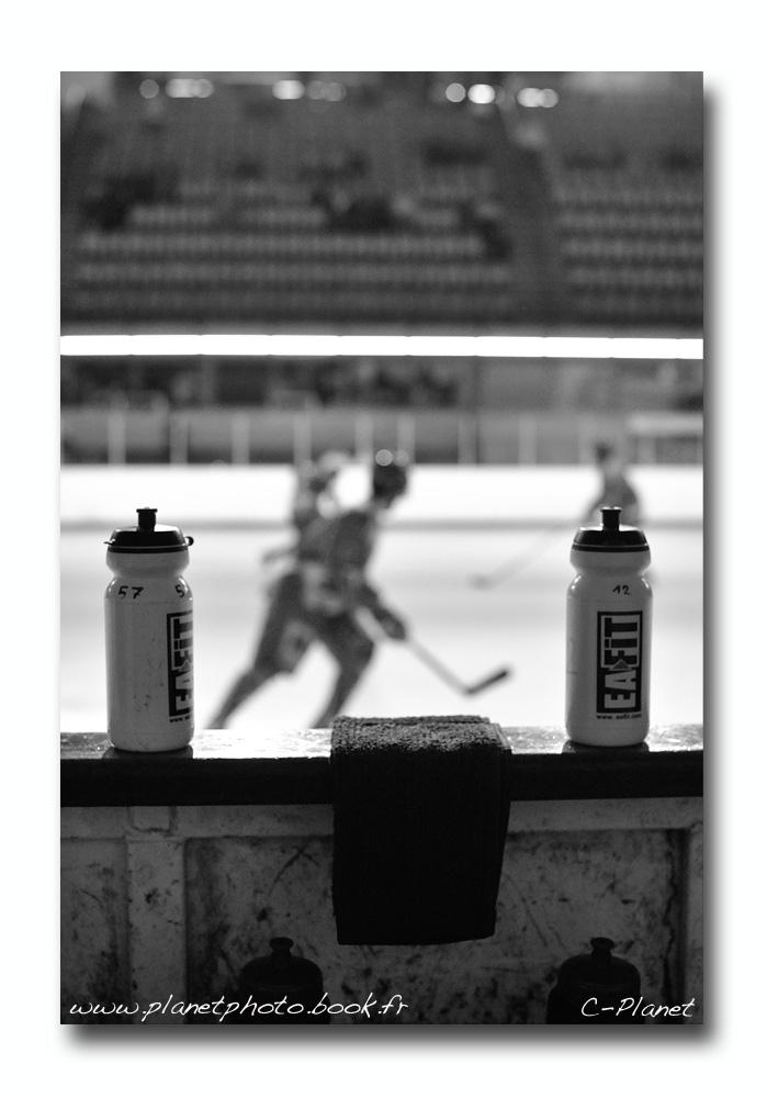 Valence 2 - 3 Courbevoie 