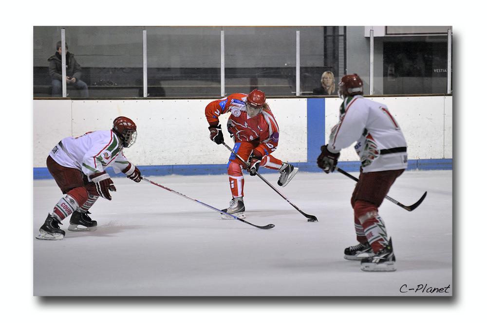 Valence 2 - 3 Courbevoie 