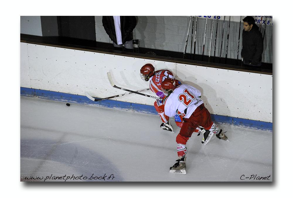 Valence 2 - 3 Courbevoie 