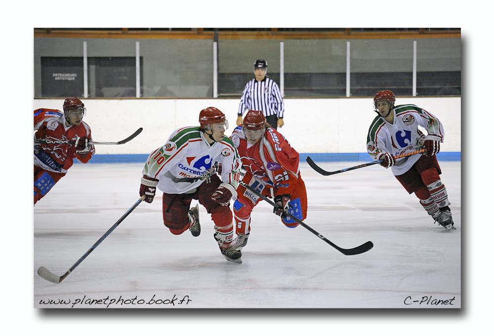 Valence 2 - 3 Courbevoie 