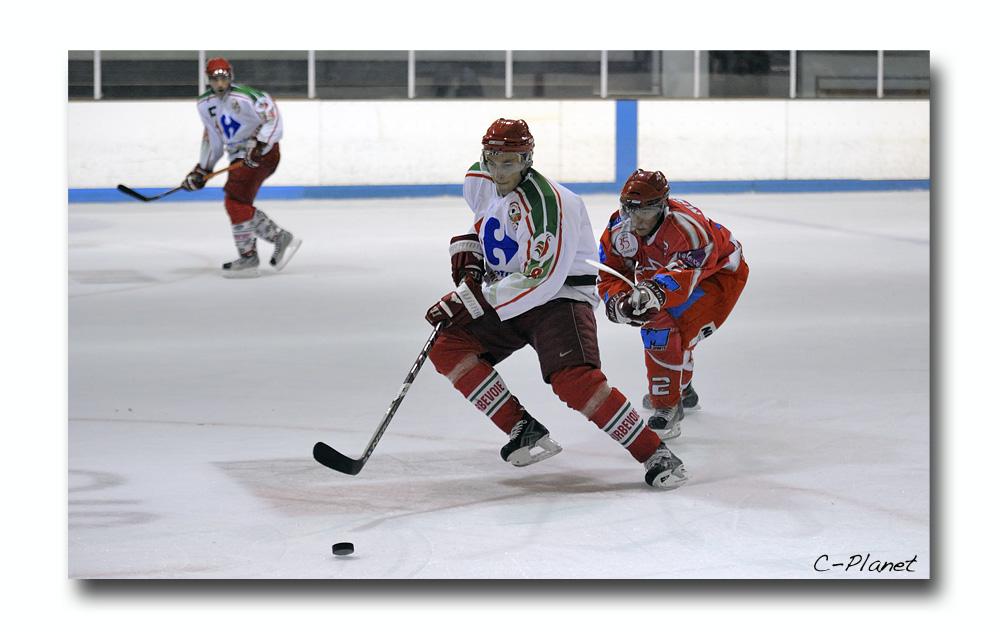 Valence 2 - 3 Courbevoie 