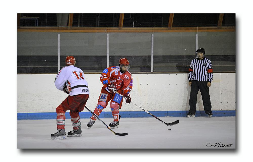 Valence 2 - 3 Courbevoie 