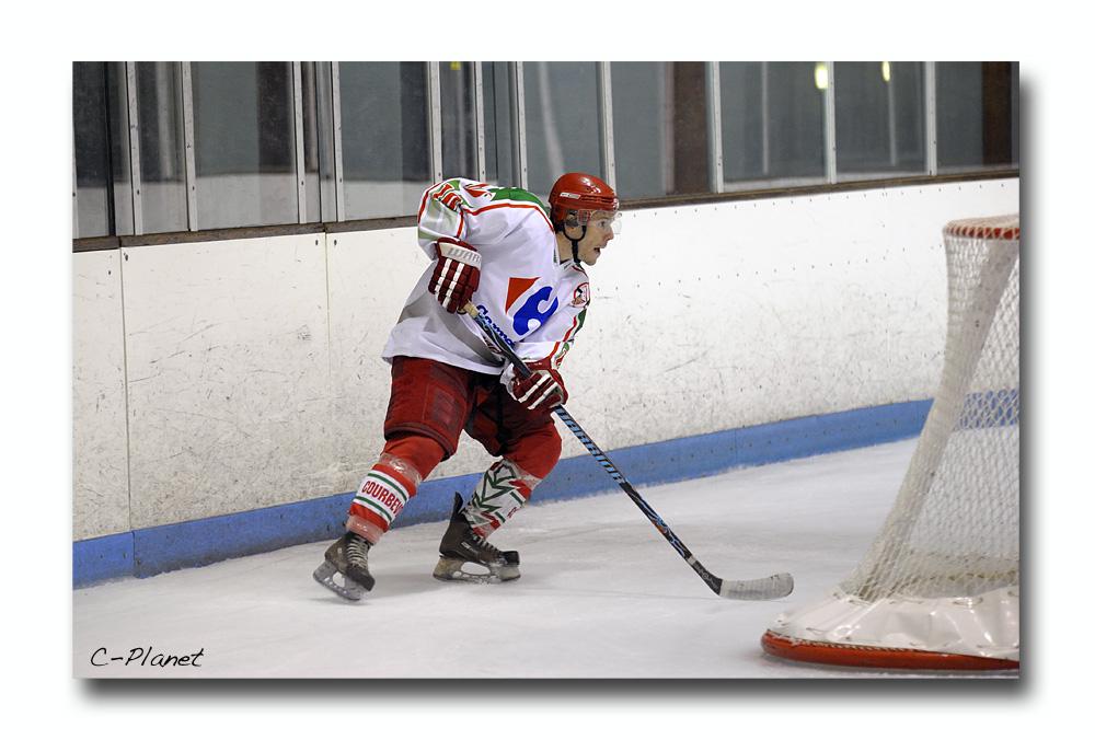 Valence 2 - 3 Courbevoie 