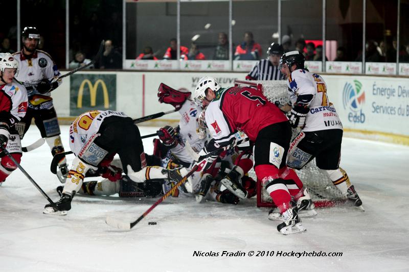 Briançon  2 - 4 Morzine-Avoriaz