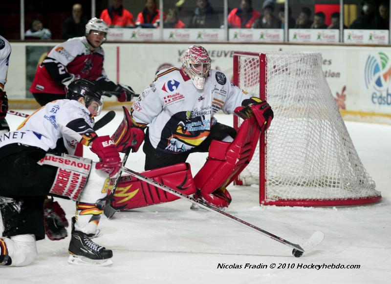 Briançon  2 - 4 Morzine-Avoriaz