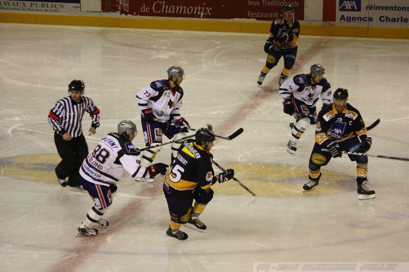 Chamonix  3 - 4 Grenoble 