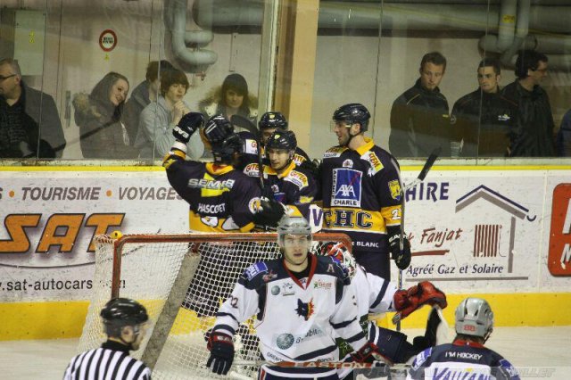 Photo hockey match Chamonix  - Grenoble  le 02/11/2010