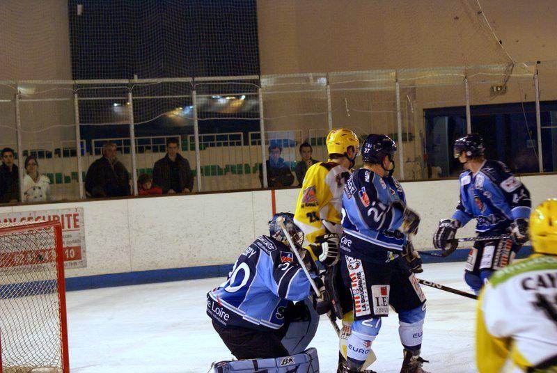 Angers  5 - 1 Strasbourg 