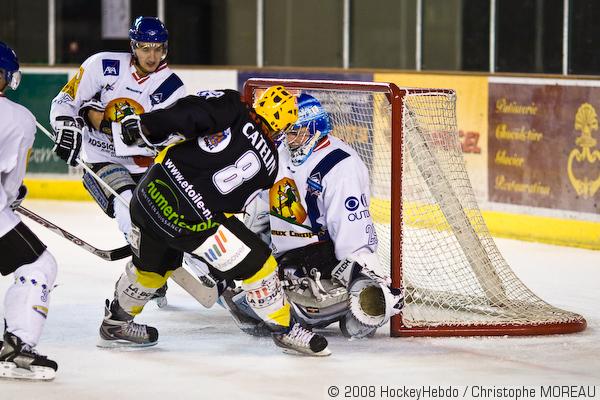 Strasbourg  2 - 3 Mont-Blanc