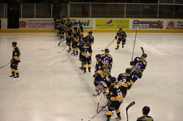 Photo hockey match Chamonix  - Grenoble  le 06/11/2010