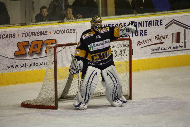 Chamonix  2 - 3 Grenoble 